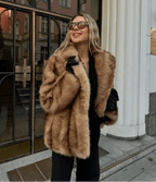Damen Jacke aus Kunstfell – Braun – Noravolo