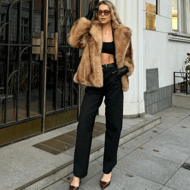 Damen Jacke aus Kunstfell – Produktfoto – Noravolo