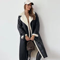 Damen Langer Trenchcoat mit Teddyfutter – Schwarz – Noravolo