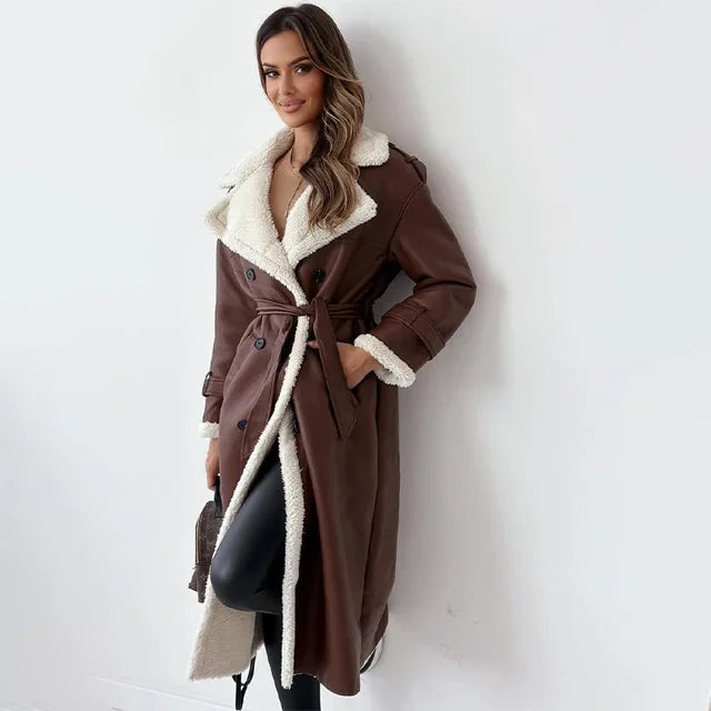 Damen Langer Wintermantel mit Teddyfutter – Braun – Noravolo