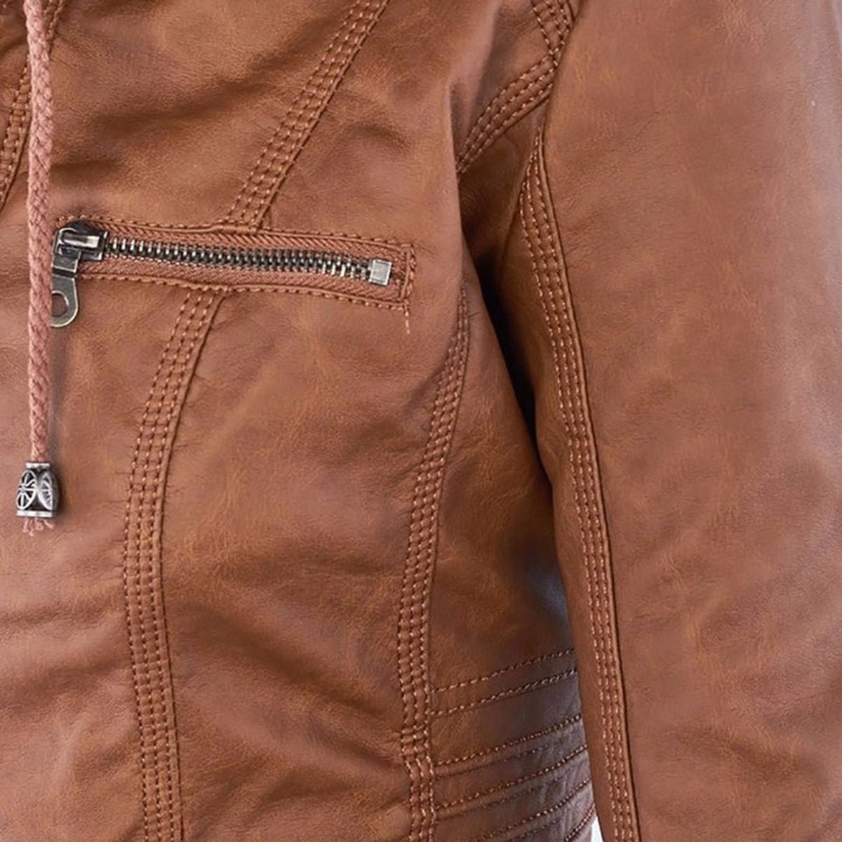 Damen Jacke mit abnehmbarer Kapuze – Produktfoto – Noravolo