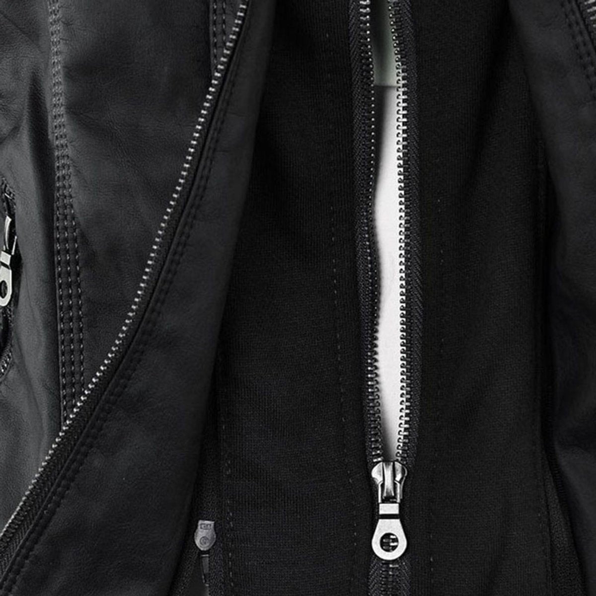 Damen Jacke mit abnehmbarer Kapuze – Produktfoto – Noravolo