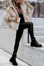 Damen Steppjacke Oversized mit Kapuze – Produktfoto – Noravolo