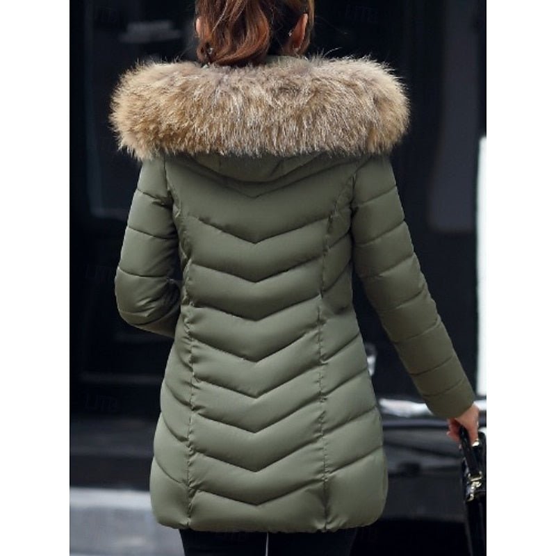 Damen Steppjacke tailliert mit Kapuze – Produktfoto – Noravolo