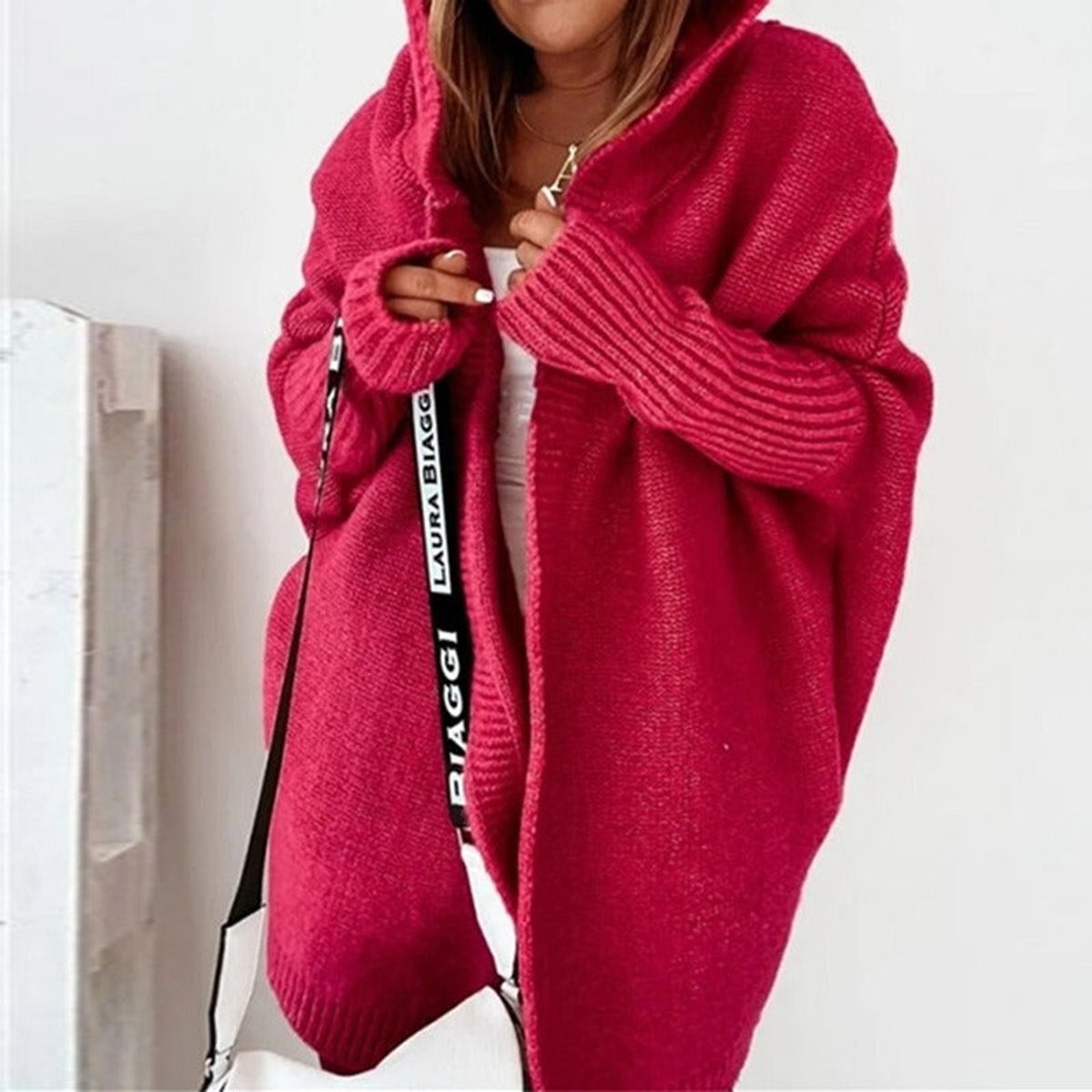 Damen Strickjacke Oversized mit Kapuze – Rot – Noravolo