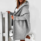 Damen Strickjacke Oversized mit Kapuze – Produktfoto – Noravolo
