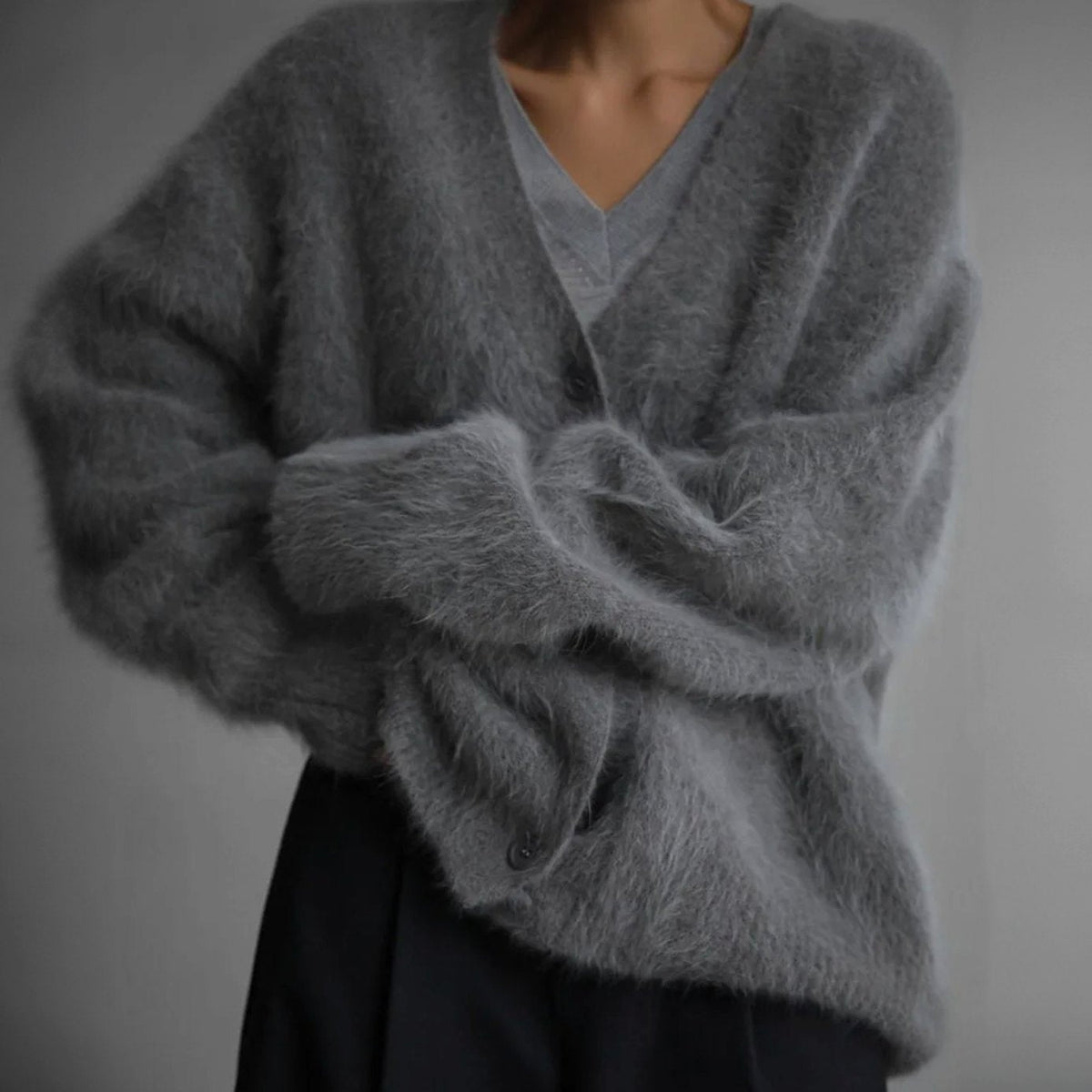 Damen Strickjacke Oversized – Dunkelgrau – Noravolo