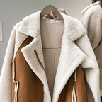 Damen Teddymantel mit breitem Kragen – Produktfoto – Noravolo