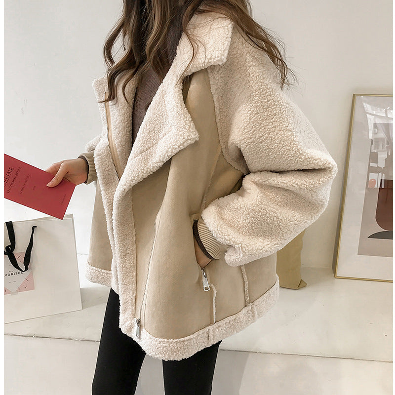 Damen Teddymantel mit breitem Kragen – Beige – Noravolo