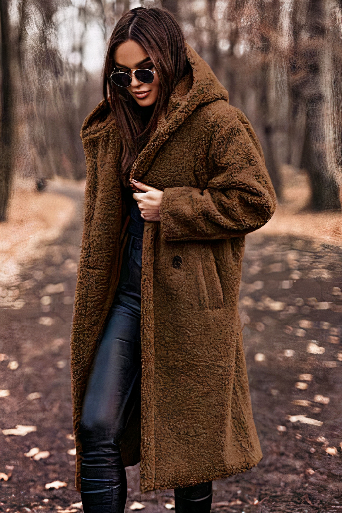 Damen Teddymantel mit großer Kapuze – Braun – Noravolo