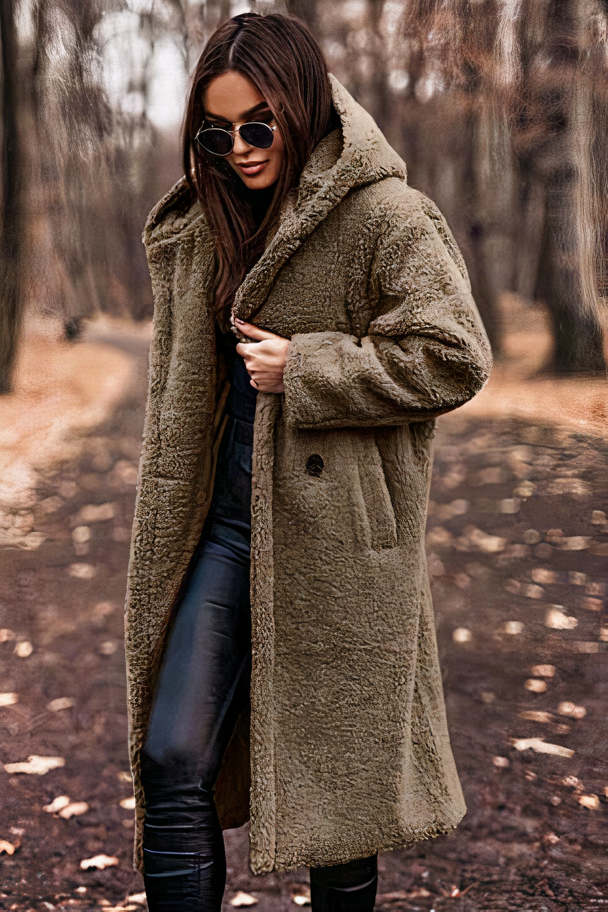Damen Teddymantel mit großer Kapuze – Khaki – Noravolo
