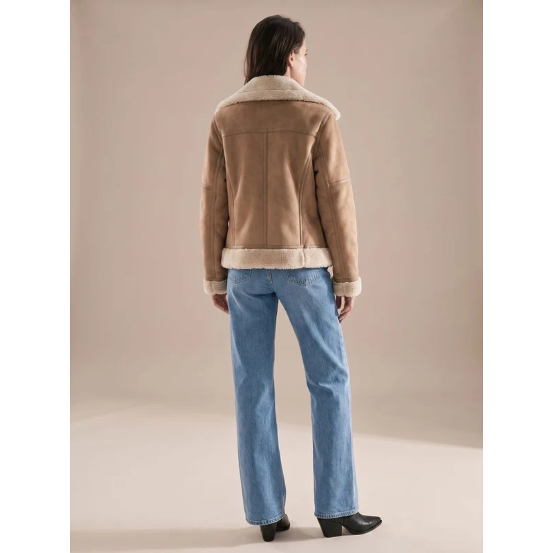Damen Winterjacke mit Gürtel – Produktfoto – Noravolo