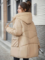 Damen Winterjacke mit Kapuze – Produktfoto – Noravolo