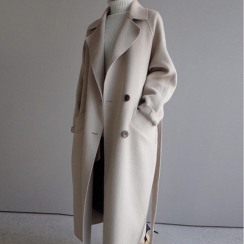 Damen Wintermantel mit Bindegürtel – Beige – Noravolo