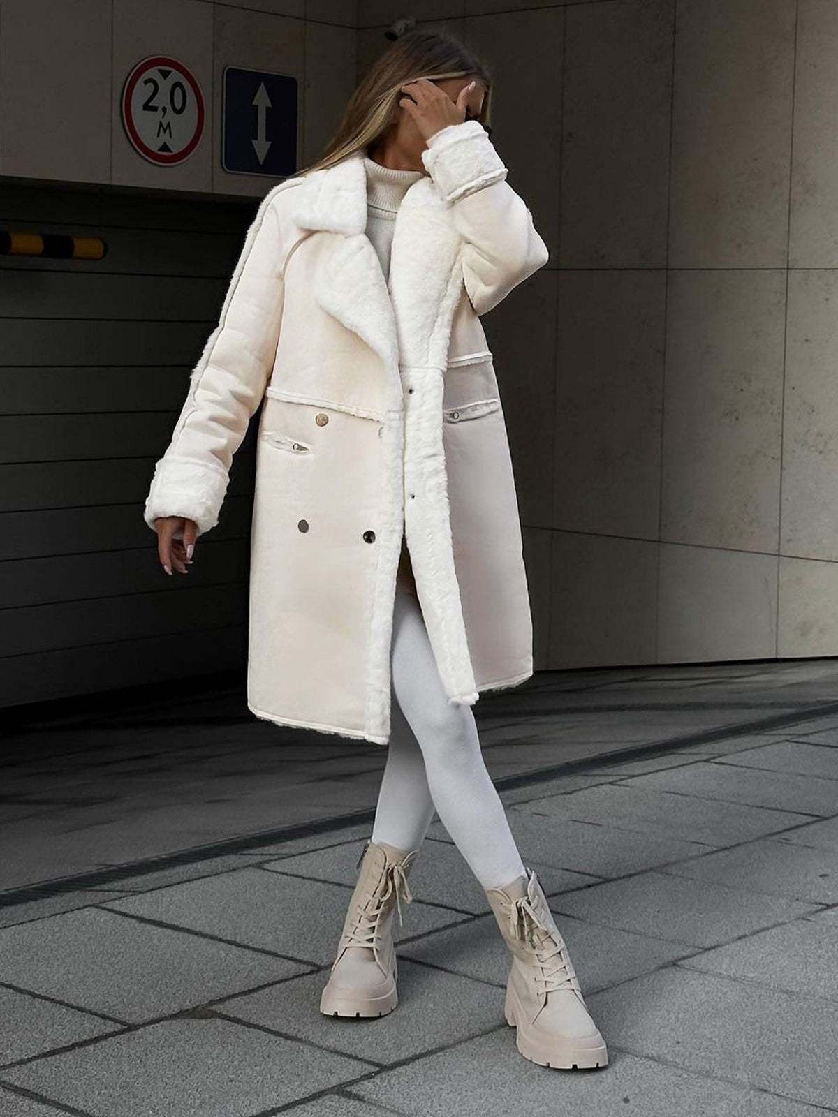 Damen Wintermantel wadenlang – Beige – Noravolo
