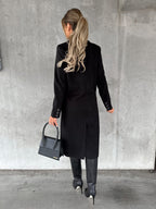 Damen Langer Mantel Zweireiher – Produktfoto – Noravolo