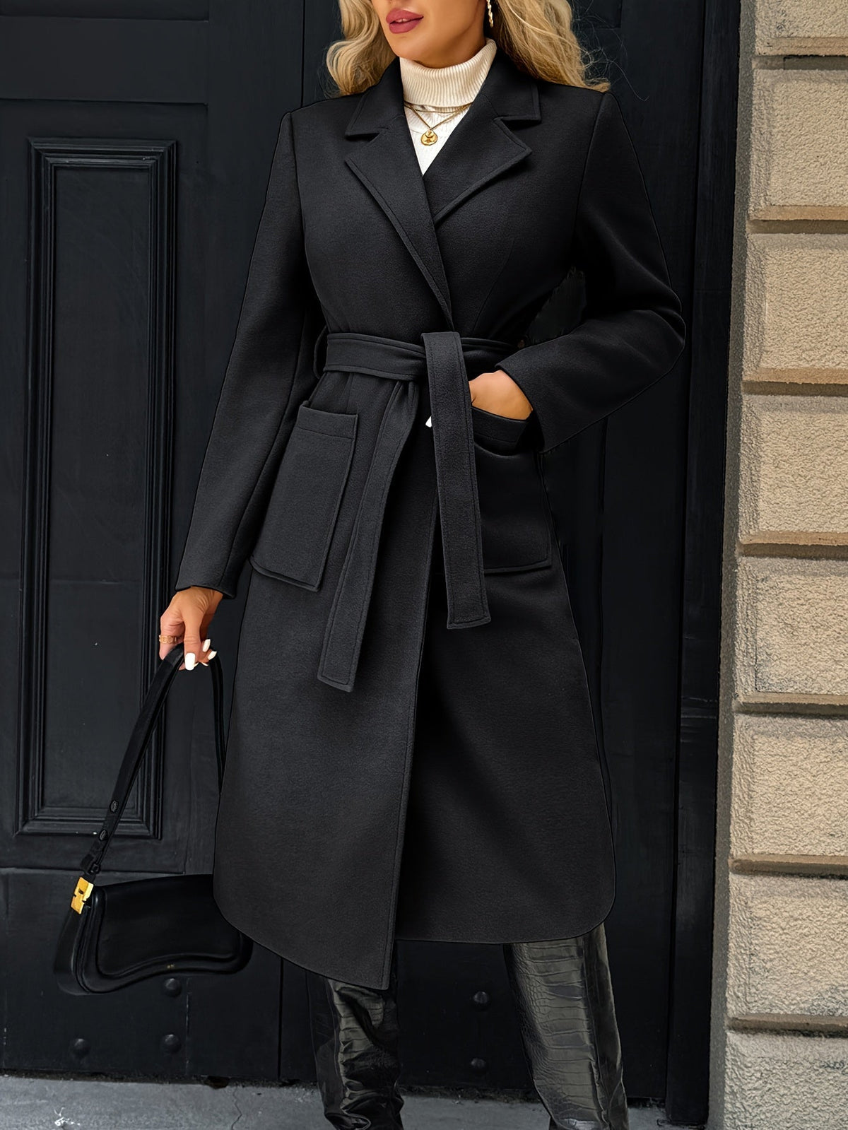 Damen Langer Mantel mit Bindegürtel – Produktfoto – Noravolo