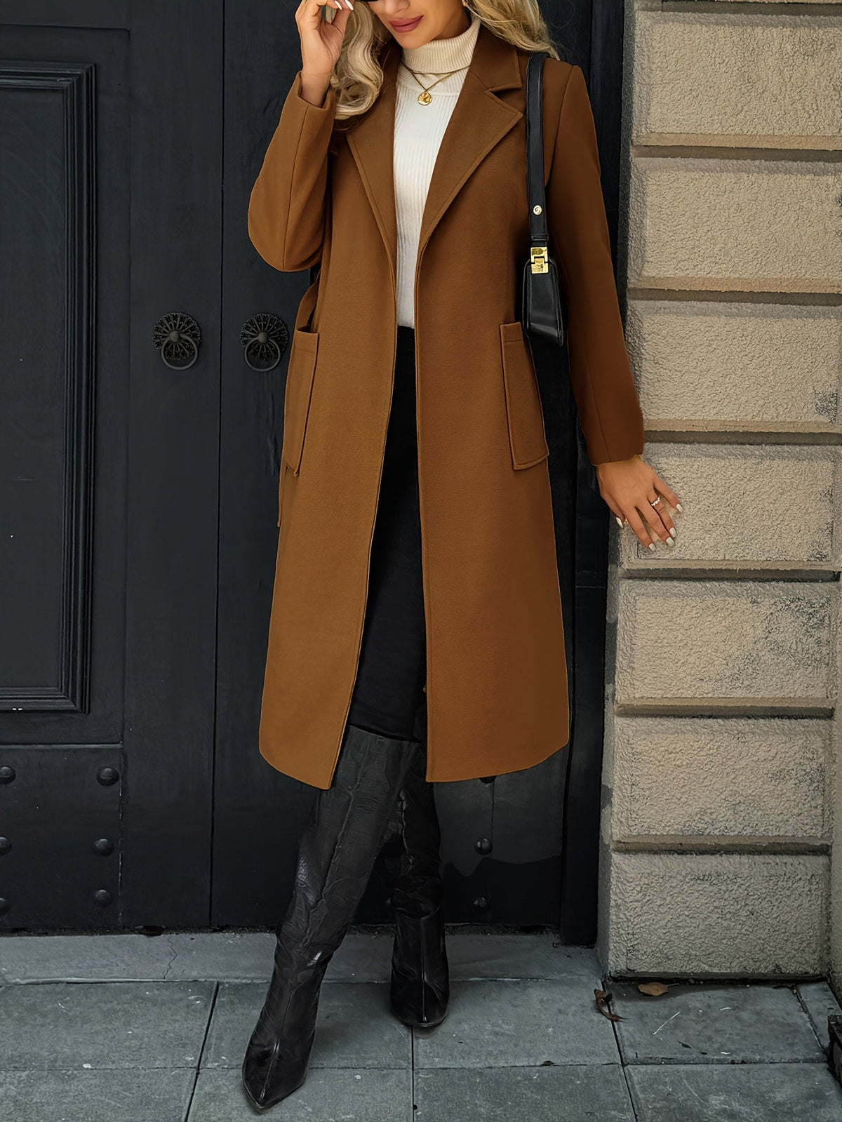 Damen Langer Mantel mit Bindegürtel – Produktfoto – Noravolo
