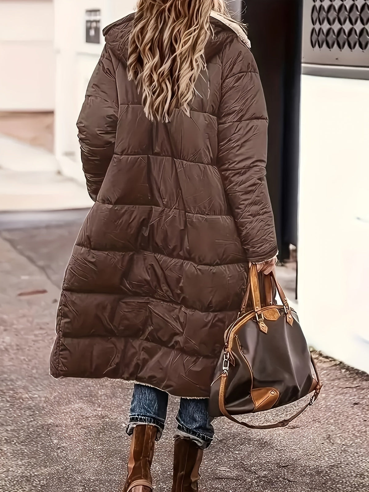 Damen Lange Winterjacke – Produktfoto – Noravolo