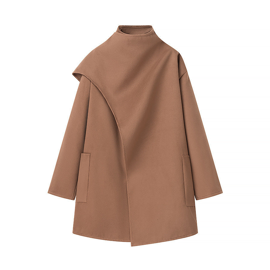 Damen Wintermantel mit asymmetrischem Cape – Khaki – Noravolo