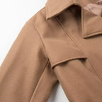 Damen Maxi-Mantel mit Bindegürtel – Produktfoto – Noravolo