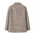 Damen Kurzmantel in Bouclé – Produktfoto – Noravolo