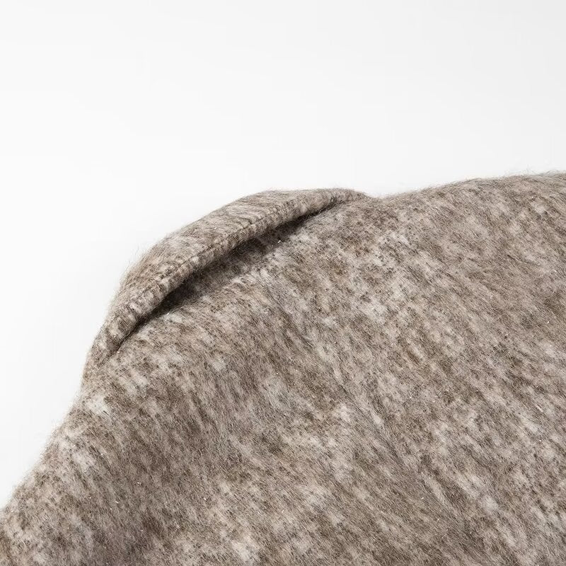 Damen Kurzmantel in Bouclé – Produktfoto – Noravolo